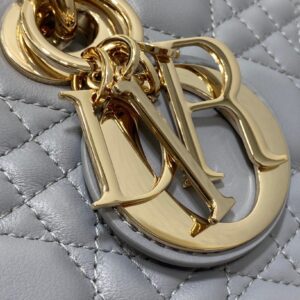 Túi Xách Dior D-Joy Nữ Chất Da Mịn Khóa Vàng Rep 11 Cao Cấp 26cm (2)