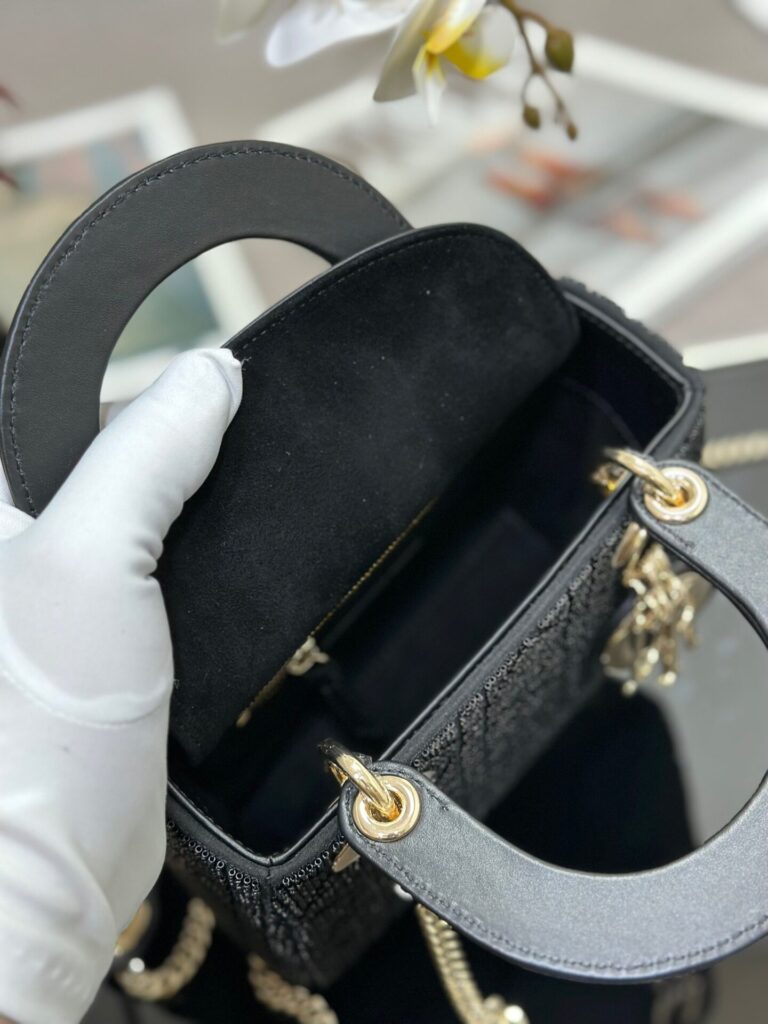 Túi Xách Dior Lady Cườm Replica 11 Cao Cấp Nữ Màu Đen 17x15x7cm (2)