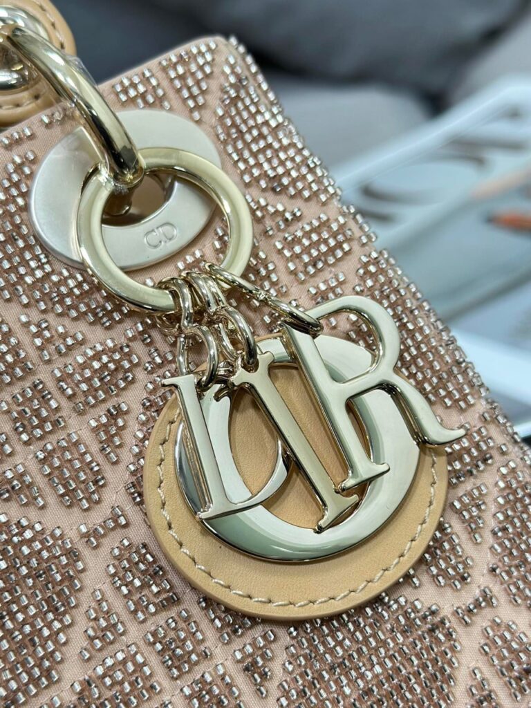 Túi Xách Dior Lady Nữ Họa Tiết Đính Cườm Rep 11 Cao Cấp 17x15x7cm (2)