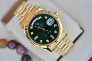 Đồng hồ Rolex mạ vàng 18k