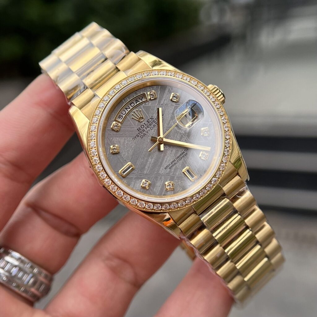 Đồng hồ Rolex mạ vàng 18k