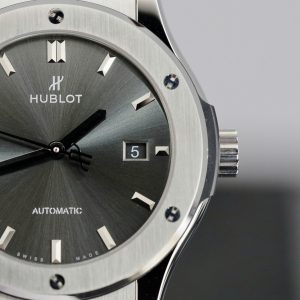 Đồng Hồ Hublot Nam Rep 11 Classic Fusion Titanium