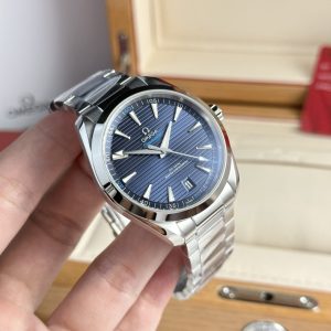 Đồng Hồ Omega Seamaster Replica Cao Cấp Mặt Xanh Nhà Máy VS (2)