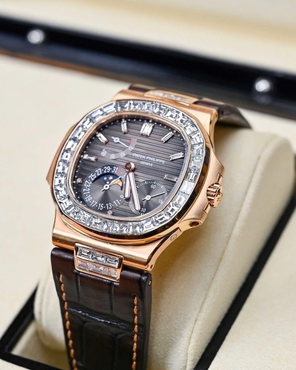 Đồng Hồ Patek Philippe Vàng Khối 18K Kim Cương Thiên Nhiên Hong Kong