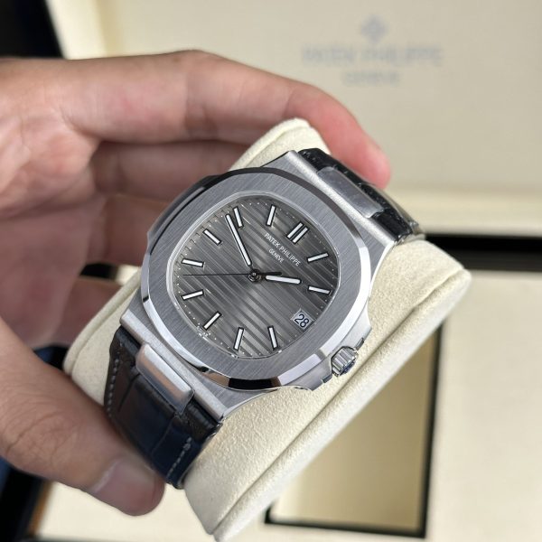 Đồng Hồ Patek Philippe Nautilus 5711 Replica 11 Dây Da Đen Nhà Máy 3K (11)