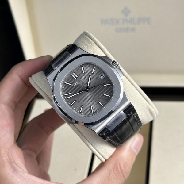 Đồng Hồ Patek Philippe Nautilus