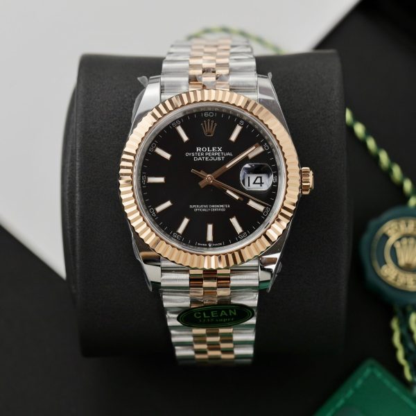 Đồng Hồ Rolex DateJust 126331 Mặt Đen Cọc Dạ Quang Nhà Máy Clean (1)