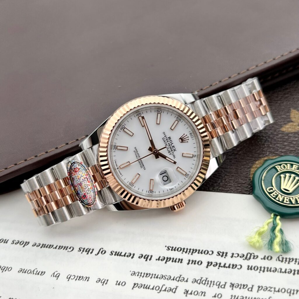 Đồng hồ Rolex mạ vàng 18K và Ưu điểm đặc sắc (1)
