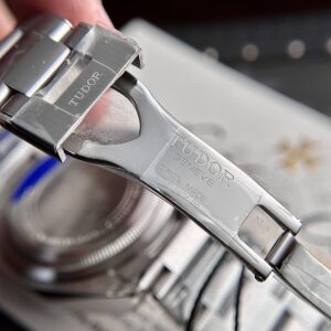 Đồng hồ Tudor Black Bay Gmt M79830RB Replica 11 Thụy Sỹ ZF Factory 41mm (2)