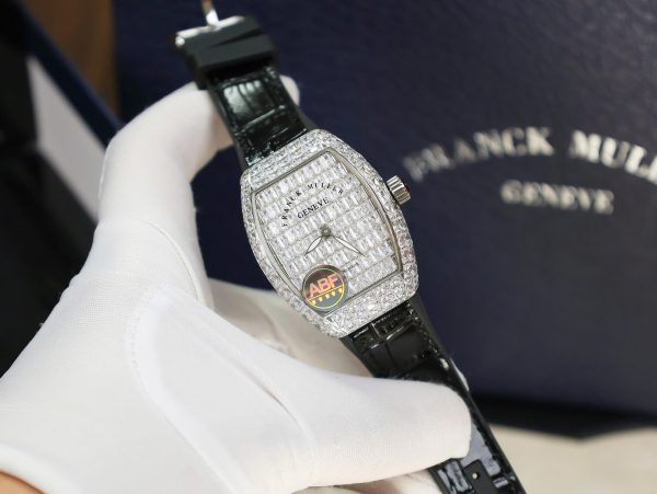 Đồng hồ Franck Muller V32 Nữ Đính Full Kim Cương Baguette Màu Đen