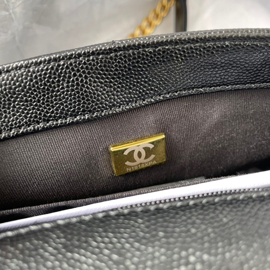 Túi Xách Chanel Handle Mini Siêu Cấp Nữ Màu Đen Chất Da Hạt 20cm (5)