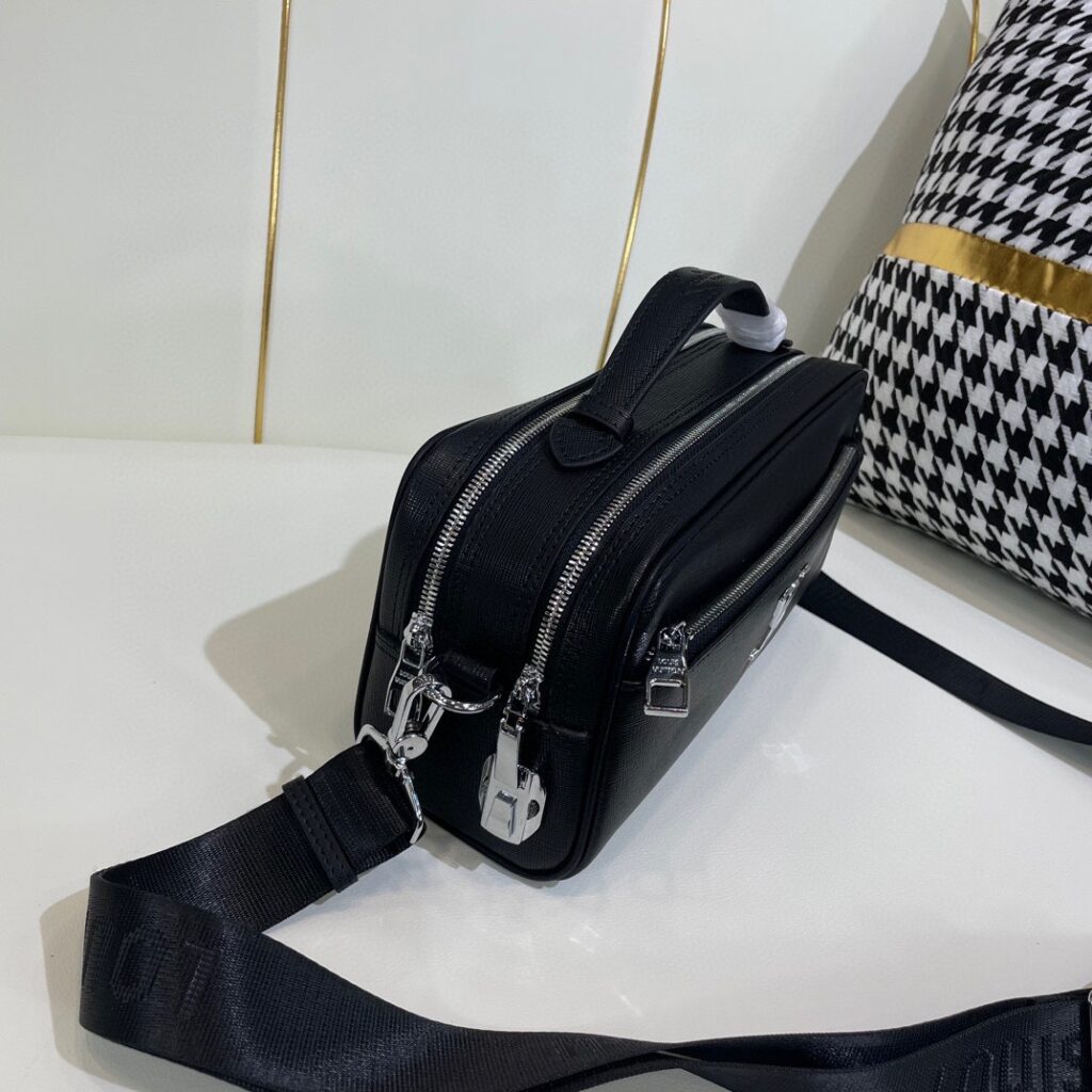 Túi Xách Louis Vuitton Clutch Nam Màu Đen Siêu Cấp 26x13x10cm (2)
