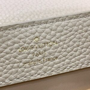 Túi Xách Louis Vuitton LV Capucines Nữ Like Auth Chất Da Bò 21cm (2)