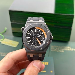 Đồng Hồ Audemars Piguet Royal Oak Offshore Diver 15707CE Gốm Đen 42mm (2)