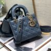 Túi Xách Dior Lady Nữ Màu Xanh Khóa Vàng Siêu Cấp 20cm (2)