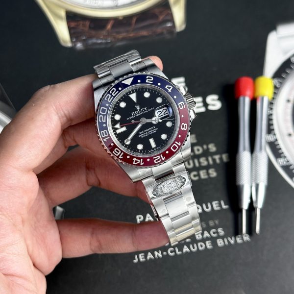 Đồng Hồ Rolex GMT-Master II 126710BLRO Pepsi V3 Dây Oyster Nhà Máy Clean (3)