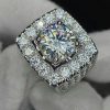 Nhẫn Trang Sức Nam Chế Tác Vàng Trắng 10k Kim Cương Moissanite Viên Chủ 7.2 Ly (2)