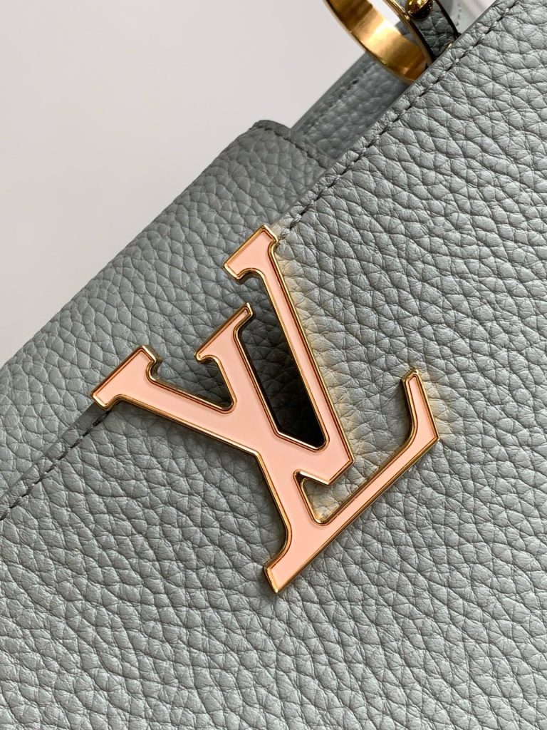 Túi Xách Louis Vuitton LV Capucines BB Nữ Màu Ghi Like Auth 27x18x9cm (2)