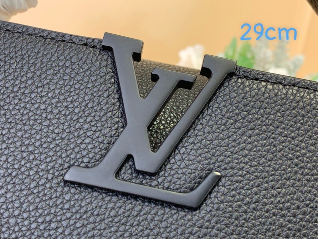 Túi Xách Louis Vuitton LV Capucines Like Auth Nữ Màu Đen Size 29cm (2)