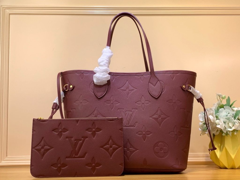 Túi Xách Nữ Hàng Hiệu Louis Vuitton LV Never Full Màu Đỏ Mận 32x29x17cm (2)