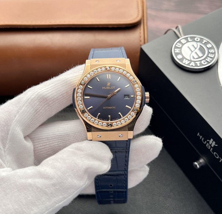 Advantages of Fake Hublot Watch and Reasons to Purchase from DWatch Luxury