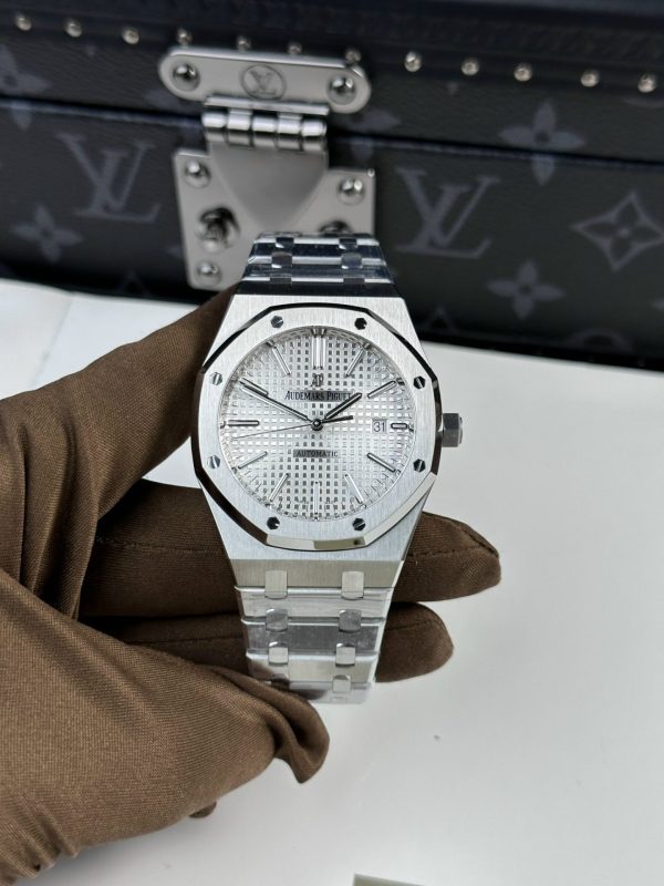 Đồng Hồ Audemars Piguet Royal Oak 15400ST Rep 11 Mặt Trắng APS (5)