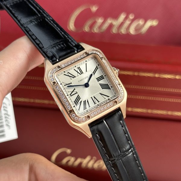 Đồng Hồ Cartier Santos Dumont Đính Đá Dây Da Màu Đen F1 Factory