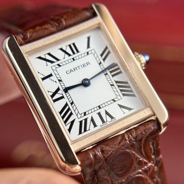 Đồng Hồ Cartier Tank Solo Chế Tác Máy Pin Dây Da Màu Nâu (2)