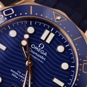 Đồng Hồ Omega Rep 11 Seamaster Diver 300M Vỏ Vàng Hồng Mặt Xanh Blue 42mm (2)