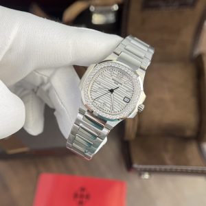 Đồng Hồ Patek Philippe Nữ Rep 11 Nautilus 7010 Mặt Trắng (2)