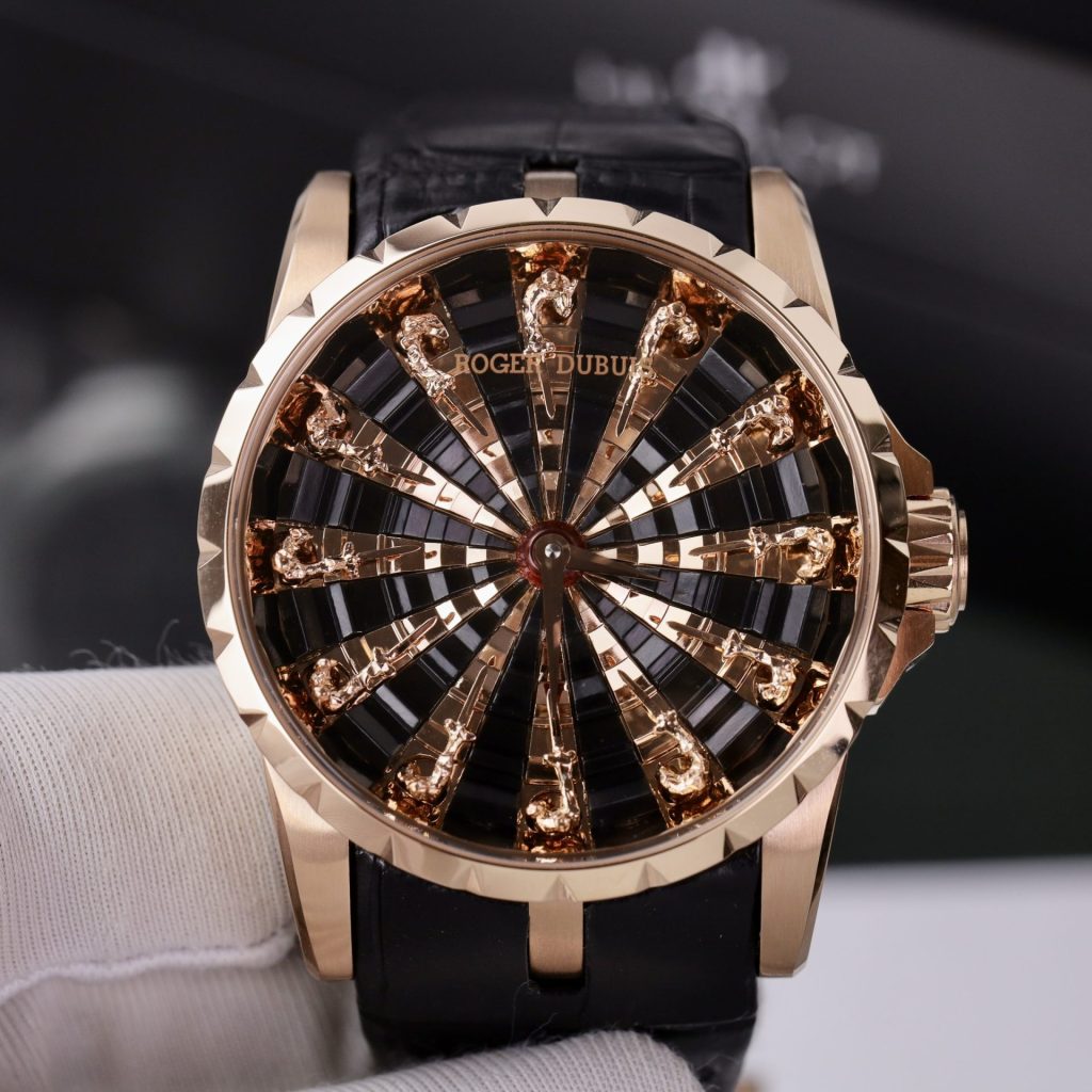 Đồng Hồ Roger Dubuis Chế Tác Excalibur Knights Of The Round Màu Đen 45mm (2)