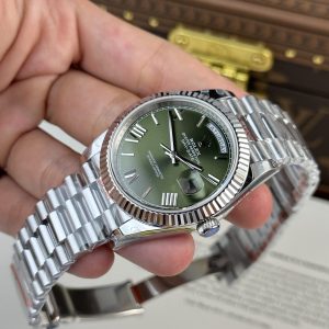 Đồng Hồ Rolex Day-Date 228236 Chế Tác 185gram Mặt Xanh Lá Cây Rep 11 Cao Cấp 40mm (2)