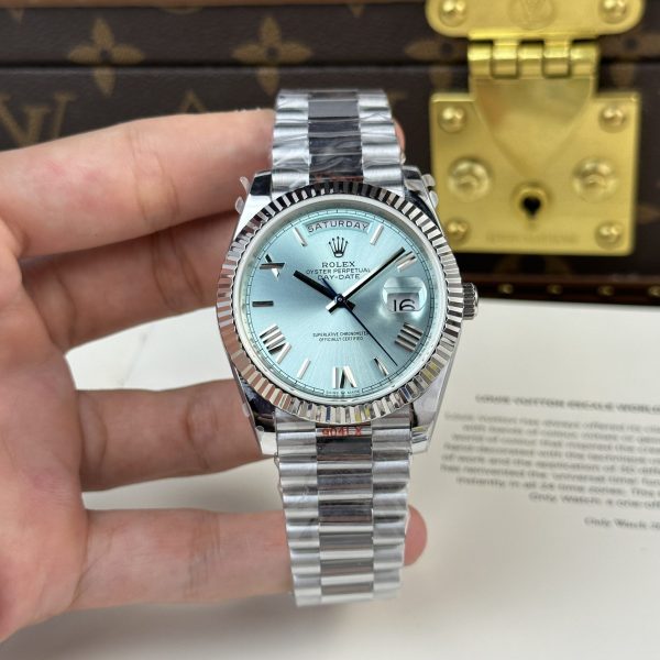 Đồng Hồ Rolex Day-Date 228236 Chế Tác 185gram Replica 11 Mặt Xanh Băng Nhà Máy QF 40mm (2)