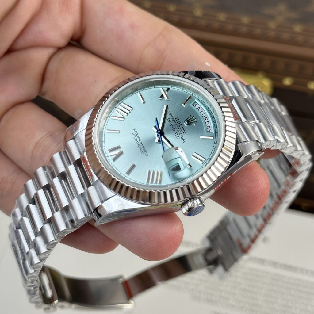 Đồng Hồ Rolex Day-Date 228236 Chế Tác 185gram Replica 11 Mặt Xanh Băng Nhà Máy QF 40mm (2)