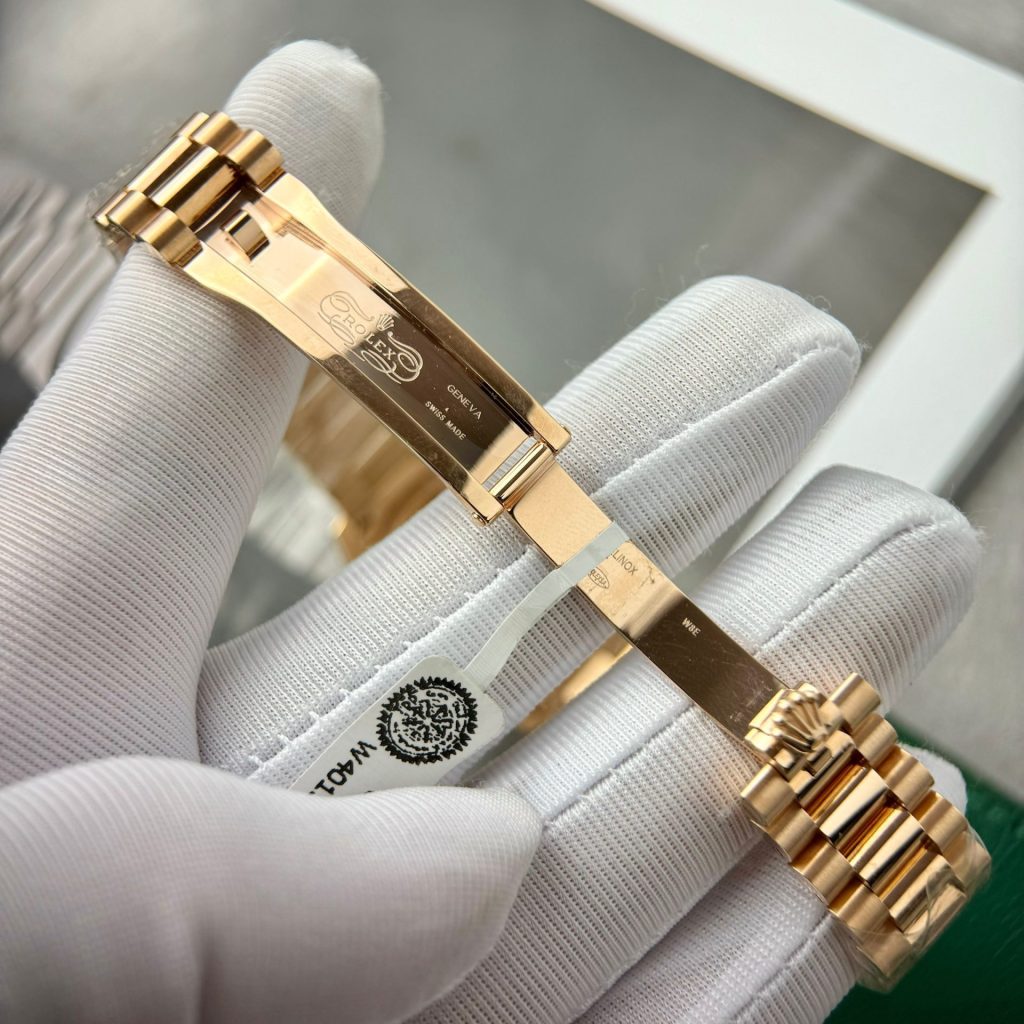 Đồng Hồ Rolex Replica 11 DateJust Nữ Bọc Vàng Hồng 18K Viền Đính Kim Cương Moissanite 31mm (2)