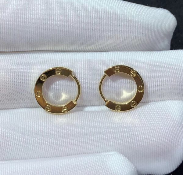 Bông Tai Nữ Cartier Love Chế Tác Vàng 18K (2)