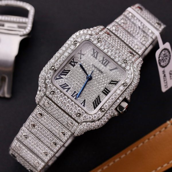 Đồng Hồ Cartier Santos Đính Kim Cương Nhân Tạo Moissanite Hong Kong