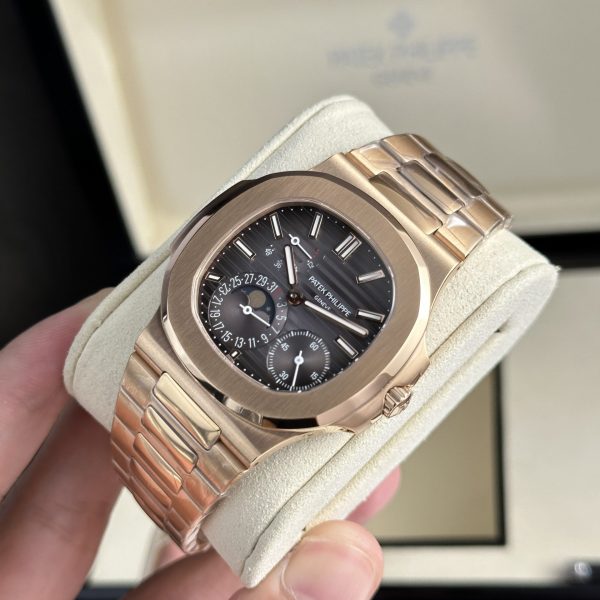 Đồng Hồ Patek Philippe Nautilus 5712R Rep 11 Nhà Máy PPF Khoá Mới 40mm (1)