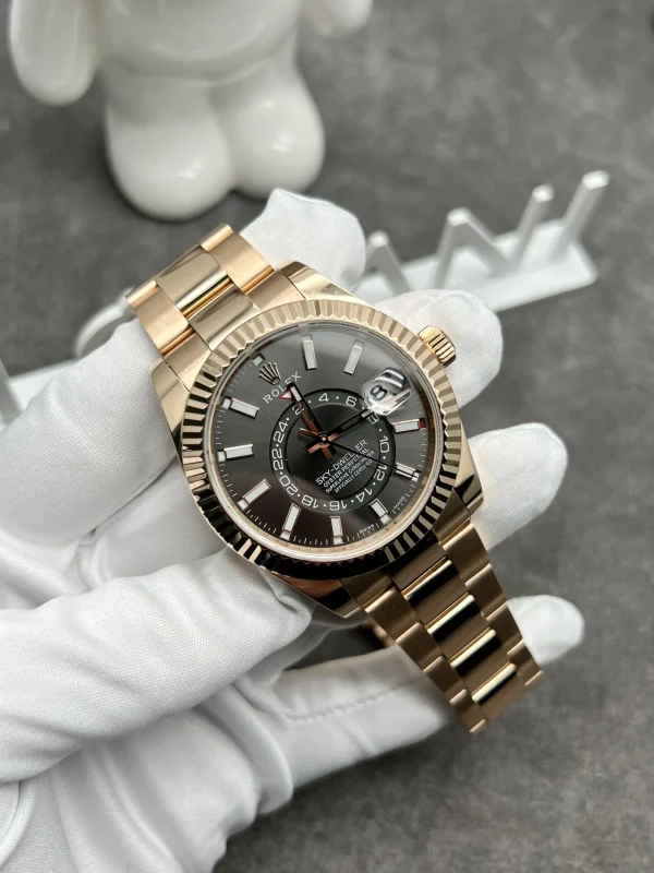 Đồng Hồ Rolex Sky-Dweller 326938 Vàng Nguyên Khối 18K Chế Tác