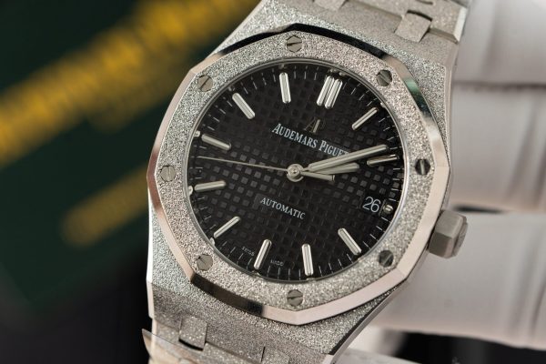 Đồng Hồ Audemars Piguet Royal Oak 15454BC Mặt Đen Replica 11 37mm (7)