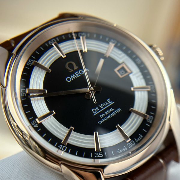 Đồng Hồ Omega De Ville