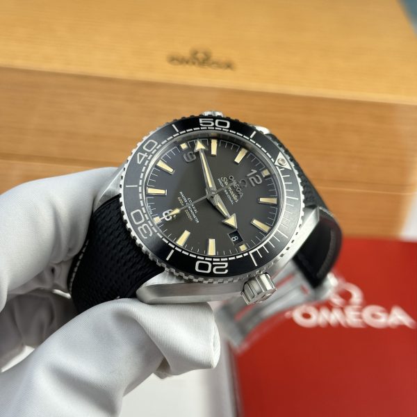 Đồng Hồ Omega Planet Ocean 600M Màu Đen Nhà Máy VS Rep 1:1