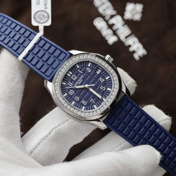 Đồng Hồ Patek Philippe Aquanaut 5067 Nữ Đính Moissanite Máy Cơ (6)