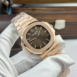 Đồng Hồ Patek Philippe Nautilus 5711 Bọc Vàng Tinh Chỉnh Thân Vỏ + Mặt Số + Máy Móc 40mm (1)