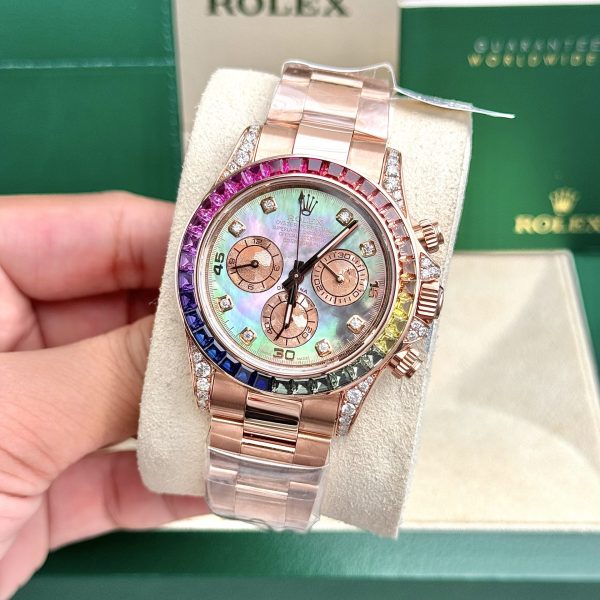 Đồng Hồ Rolex Daytona Rainbow Đính Kim Cương Tự Nhiên Bọc Vàng Mặt Khảm Trai 40mm (4)