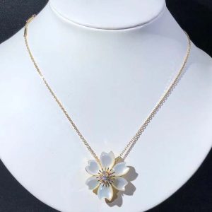 Vòng Cổ Van Cleef & Arpels Rose De Noel Chế Tác Đá Quý Kim Cương Tự Nhiên Vàng 18K (2)