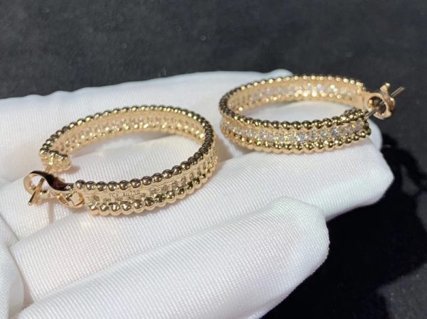 Bông Tai Nữ Van Cleef & Arpels Chế Tác Kim Cương Thiên Nhiên Vàng Hồng 18K (2)