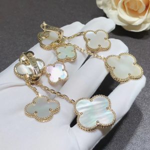 Bông Tai Van Cleef & Arpels Alhambra Nữ Chế Tác Xà Cừ Vàng 18K (2)