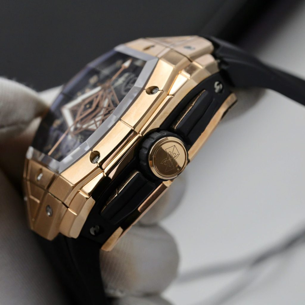 Đồng Hồ Hublot Spirit Of Big Bang Sang Bleu King Gold Replica 11 Màu Đen 42 (2)