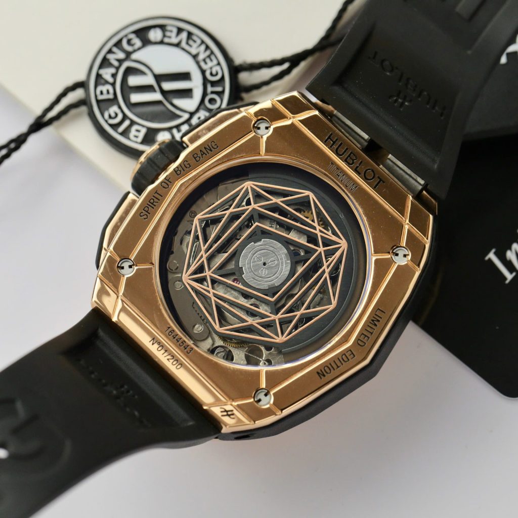 Đồng Hồ Hublot Spirit Of Big Bang Sang Bleu King Gold Replica 11 Màu Đen 42 (2)